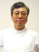 院長 板東律雄